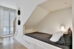Cozy Built-In Twin Bed 
